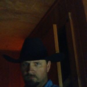 Meet your Posher, Tom